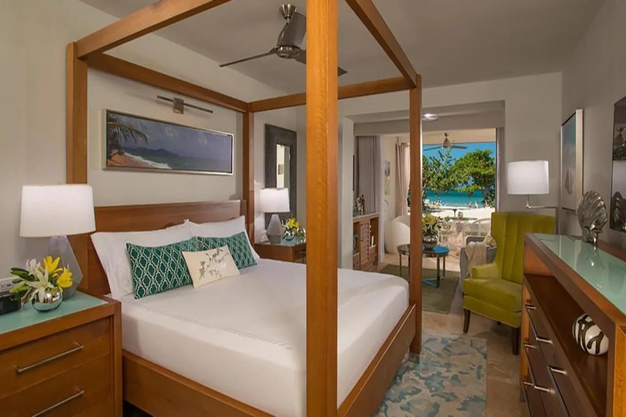 Sandals Montego Bay All Inclusive - Couples Only (Adults Only)