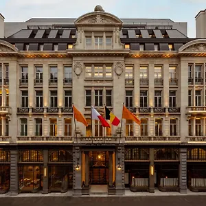 https://corinthia-grand-astoria.brusselshotelsbook.com